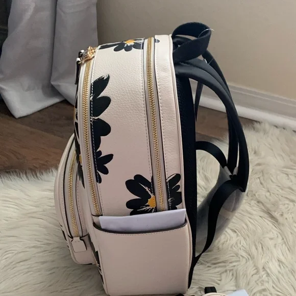 Coach Court Backpack - Picture 6 of 9